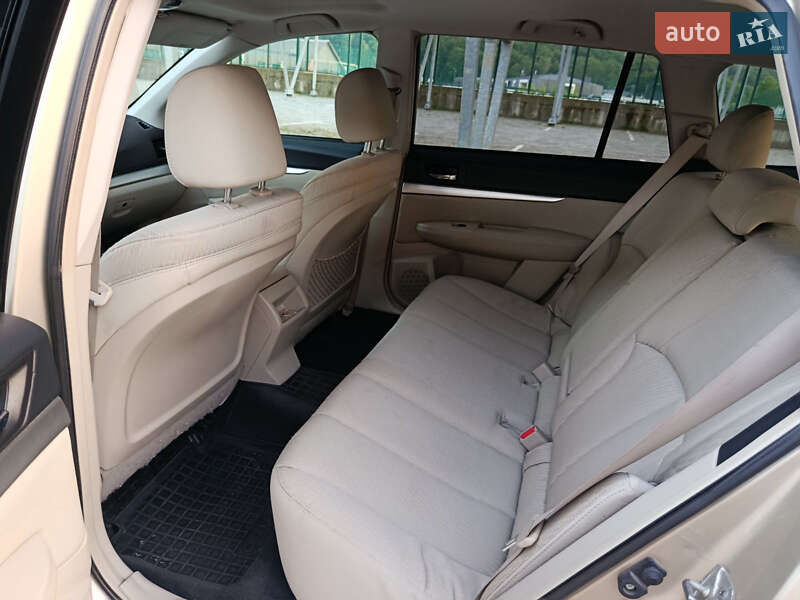 Універсал Subaru Outback 2010 в Львові фото 15 Універсал Subaru Outback 2010 в Львові