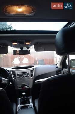 Универсал Subaru Outback 2011 в 