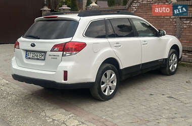 Универсал Subaru Outback 2012 в 