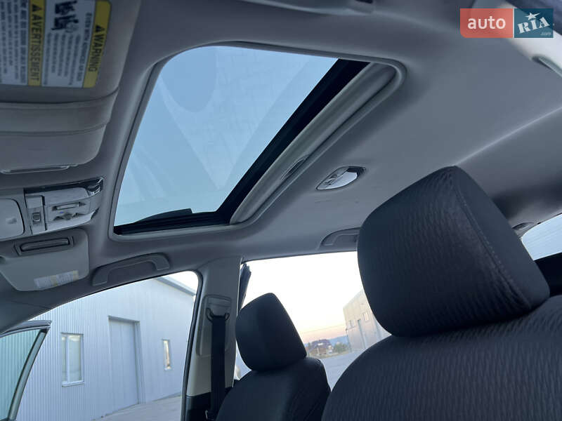 Универсал Subaru Outback 2011 в Ивано-Франковске