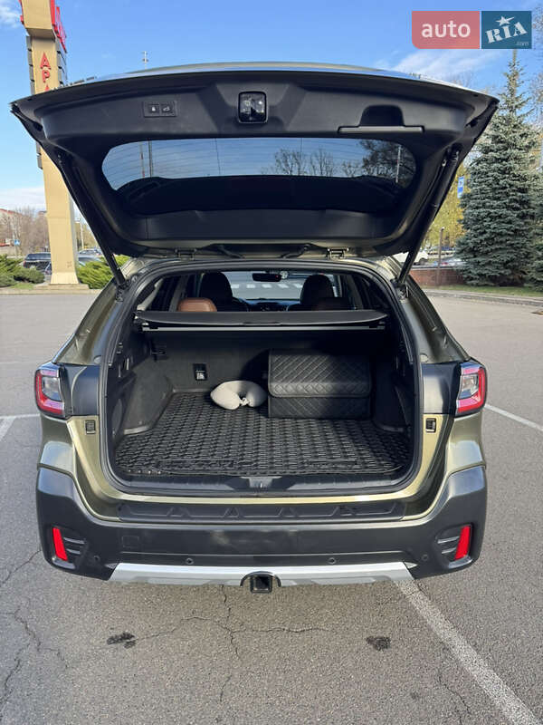 Универсал Subaru Outback 2020 в Киеве