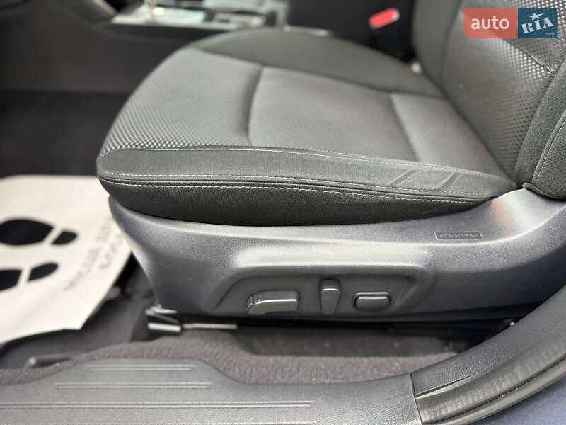 Универсал Subaru Outback 2016 в Черновцах