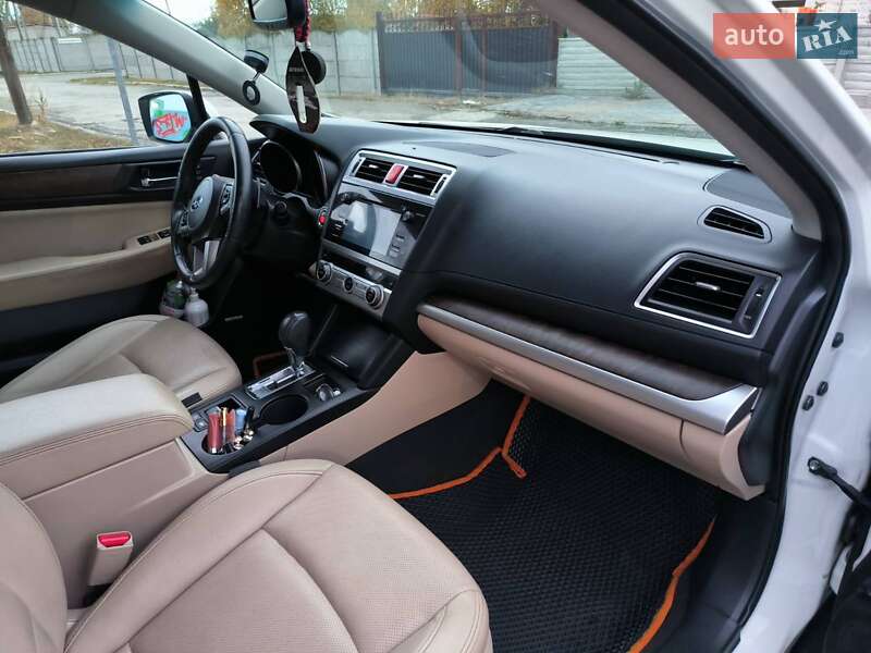 Универсал Subaru Outback 2015 в Новомосковске фото 15 Универсал Subaru Outback 2015 в Новомосковске