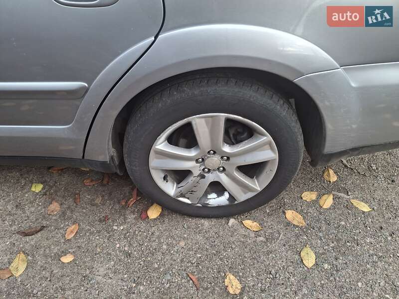 Универсал Subaru Outback 2008 в Смеле