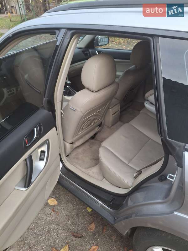 Универсал Subaru Outback 2008 в Смеле