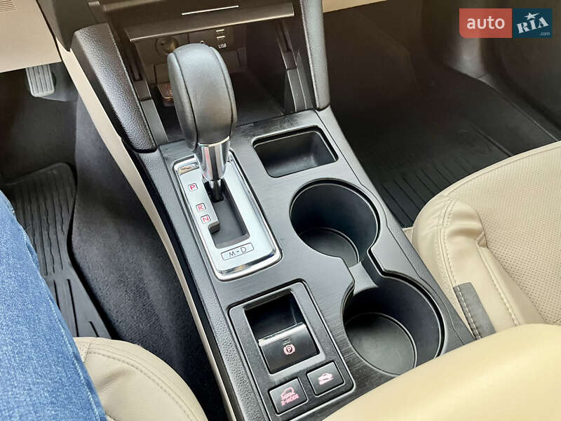 Универсал Subaru Outback 2016 в Днепре