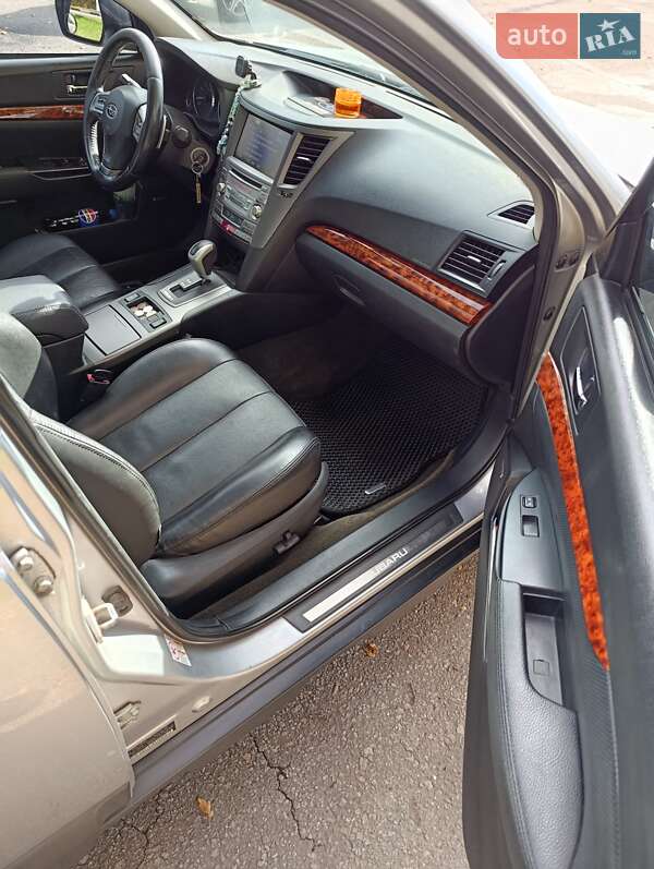 Универсал Subaru Outback 2012 в Харькове фото 49 Универсал Subaru Outback 2012 в Харькове