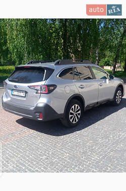 Универсал Subaru Outback 2020 в Киеве