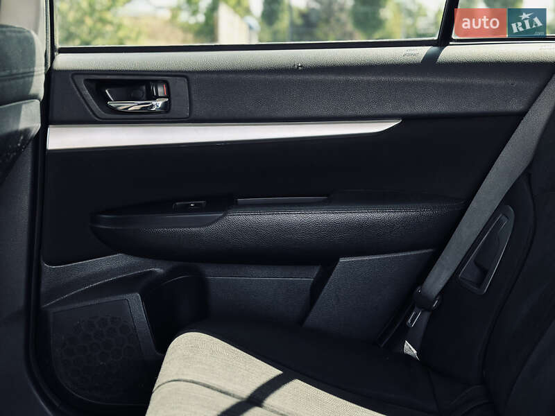 Универсал Subaru Outback 2012 в Кременчуге