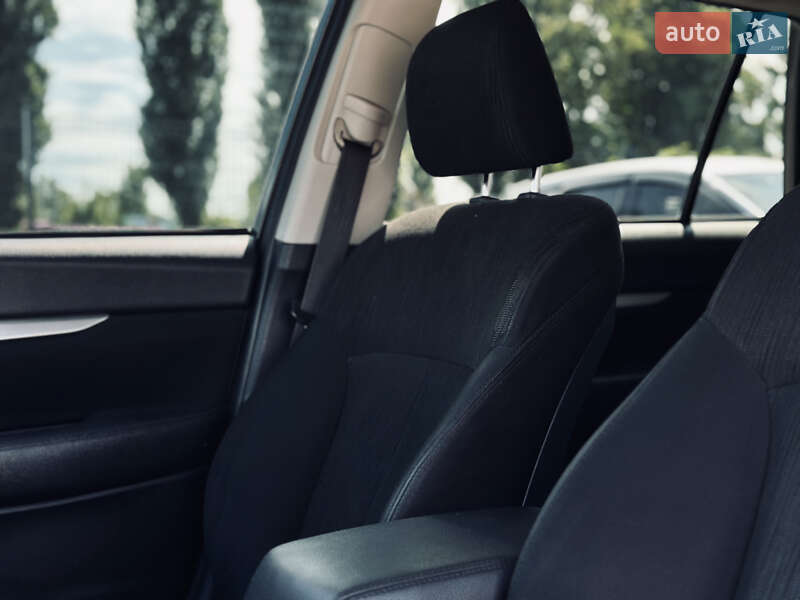 Универсал Subaru Outback 2012 в Кременчуге