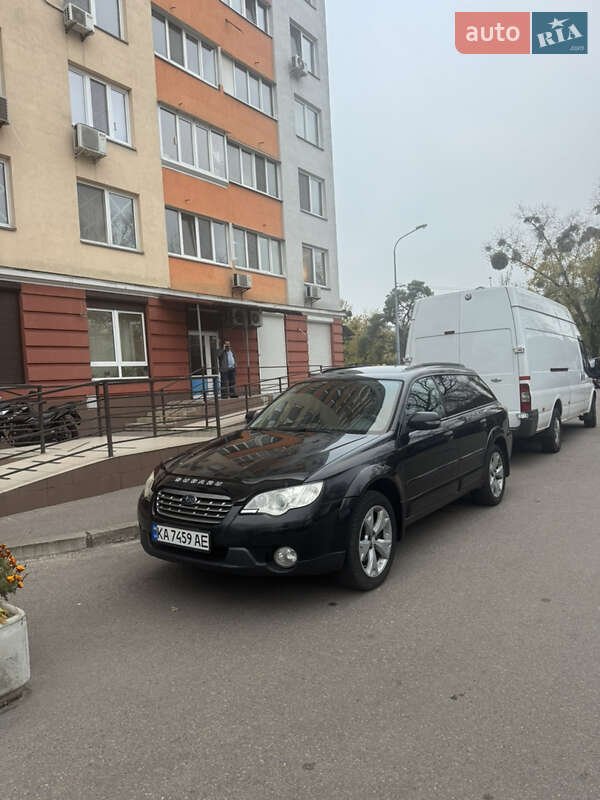 Универсал Subaru Outback 2008 в Киеве