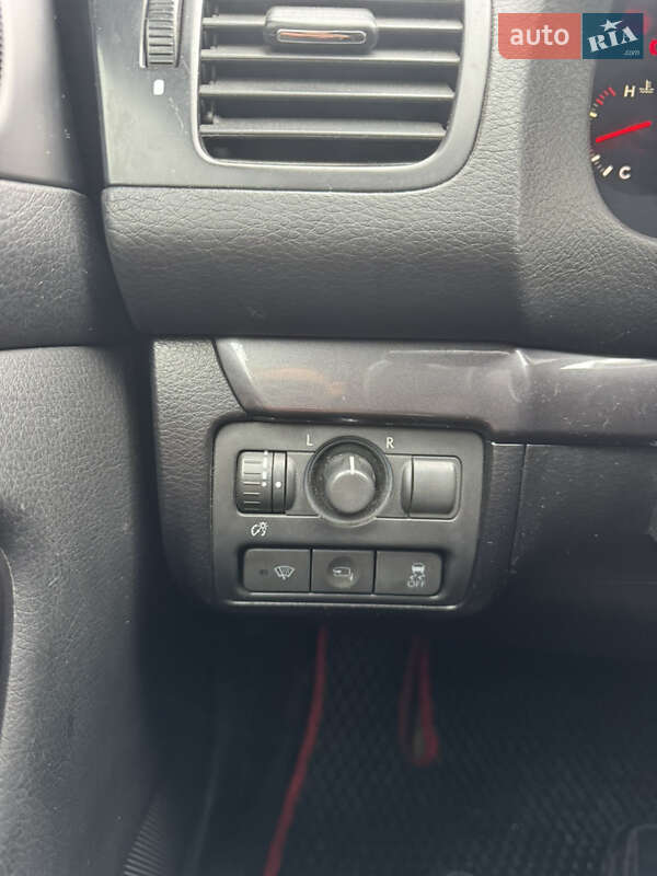 Универсал Subaru Outback 2008 в Киеве