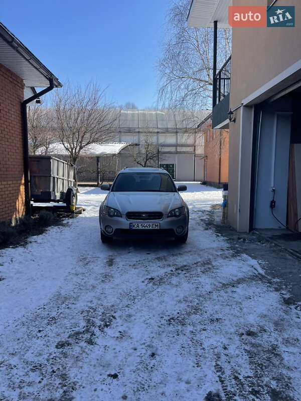 Универсал Subaru Outback 2005 в Киеве