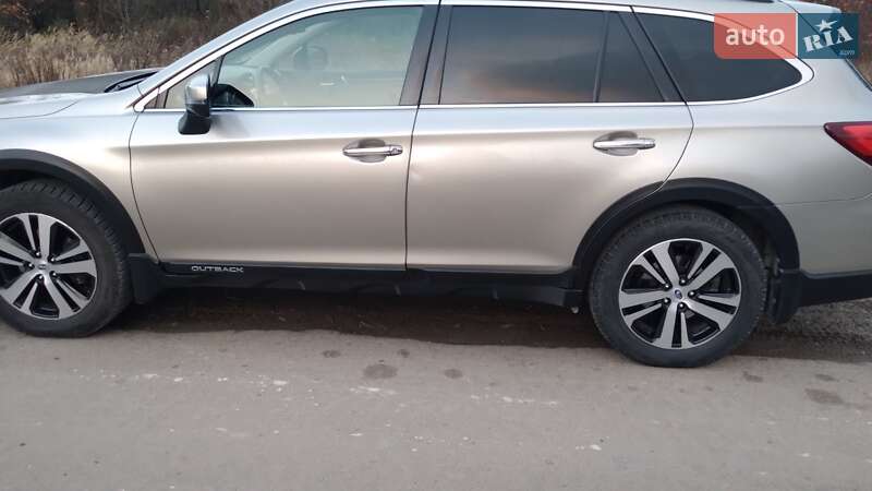 Универсал Subaru Outback 2018 в Львове фото 9 Универсал Subaru Outback 2018 в Львове