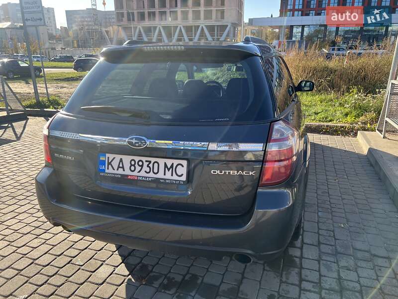 Универсал Subaru Outback 2008 в Львове