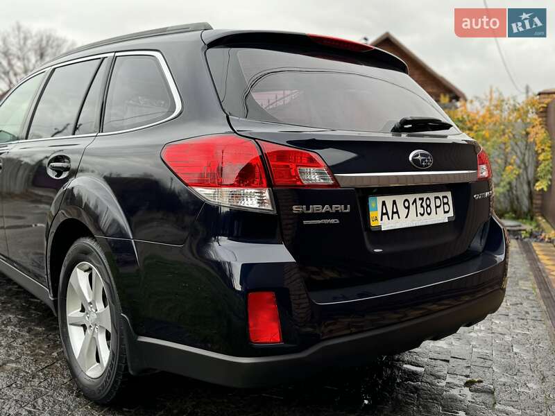 Універсал Subaru Outback 2013 в Києві