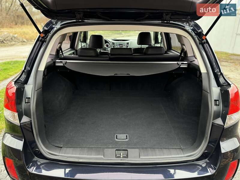 Універсал Subaru Outback 2013 в Києві