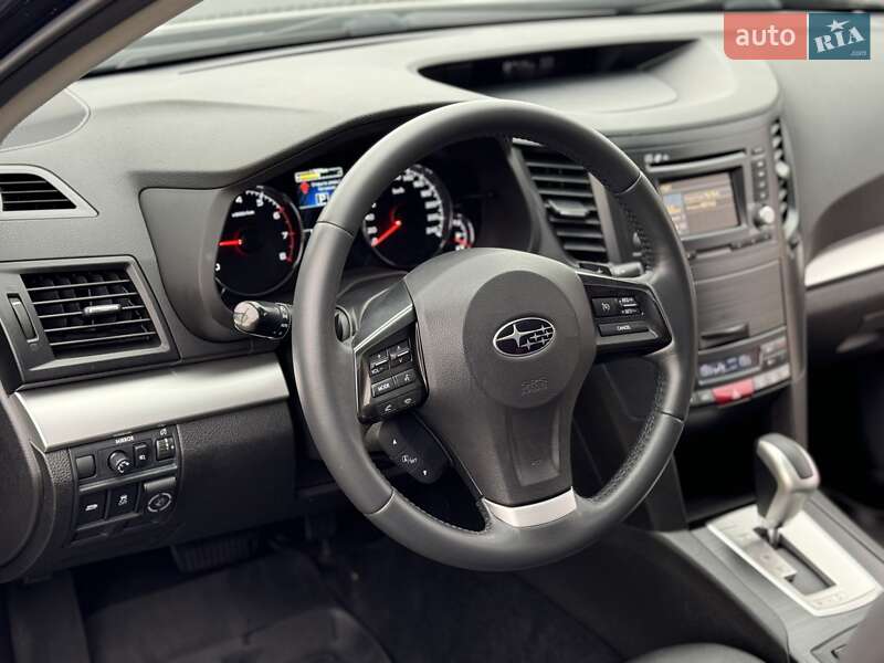 Універсал Subaru Outback 2013 в Києві