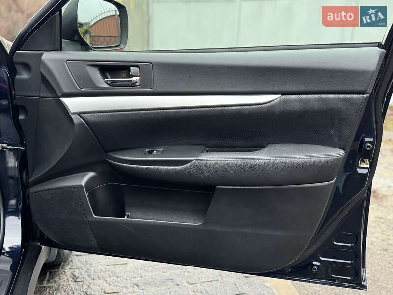Універсал Subaru Outback 2013 в Києві