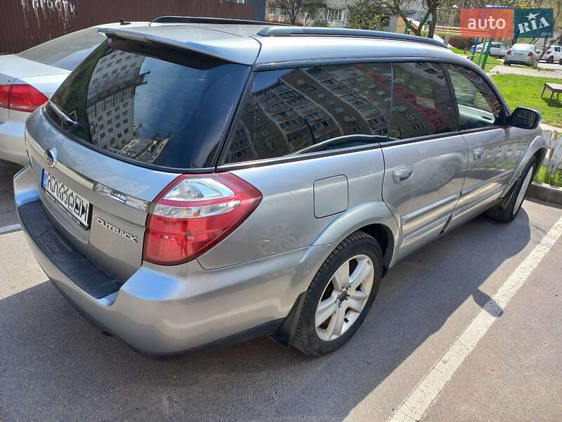 Универсал Subaru Outback 2008 в Чернигове