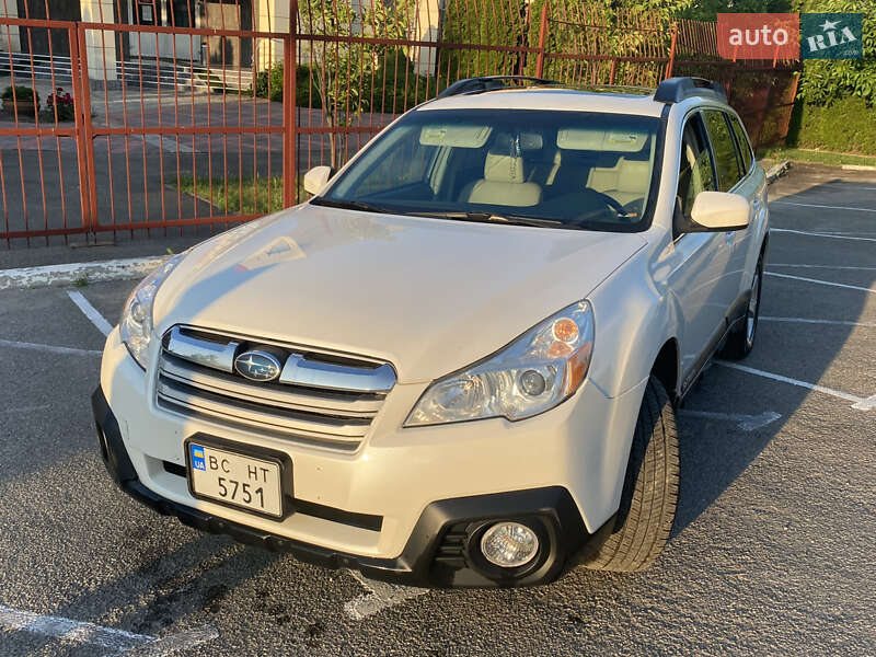 Универсал Subaru Outback 2013 в Львове