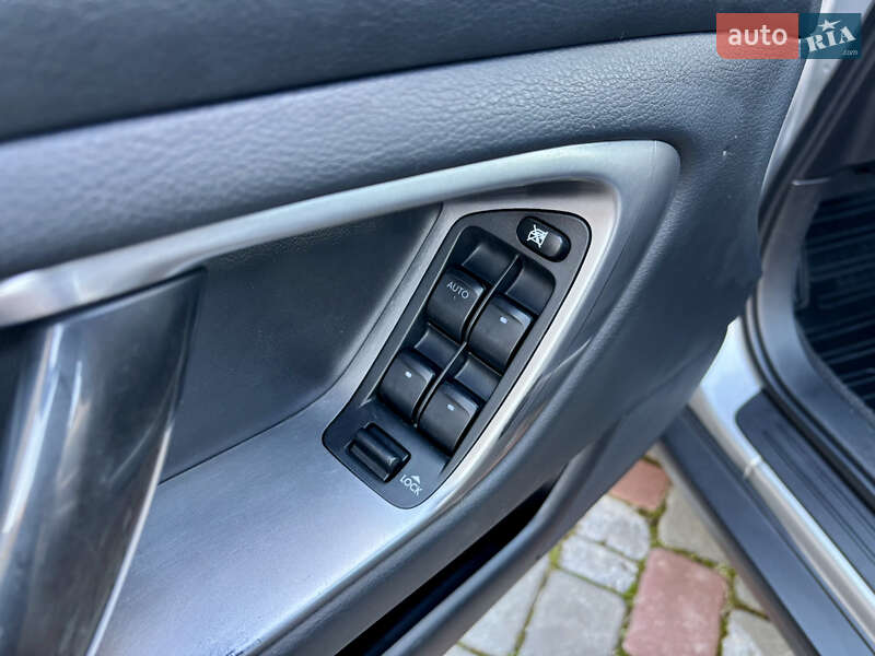 Універсал Subaru Outback 2006 в Тернополі