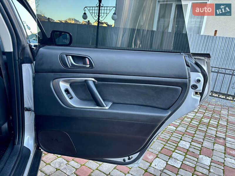 Універсал Subaru Outback 2006 в Тернополі