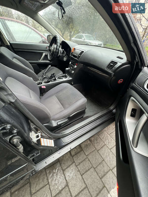 Универсал Subaru Outback 2008 в Львове
