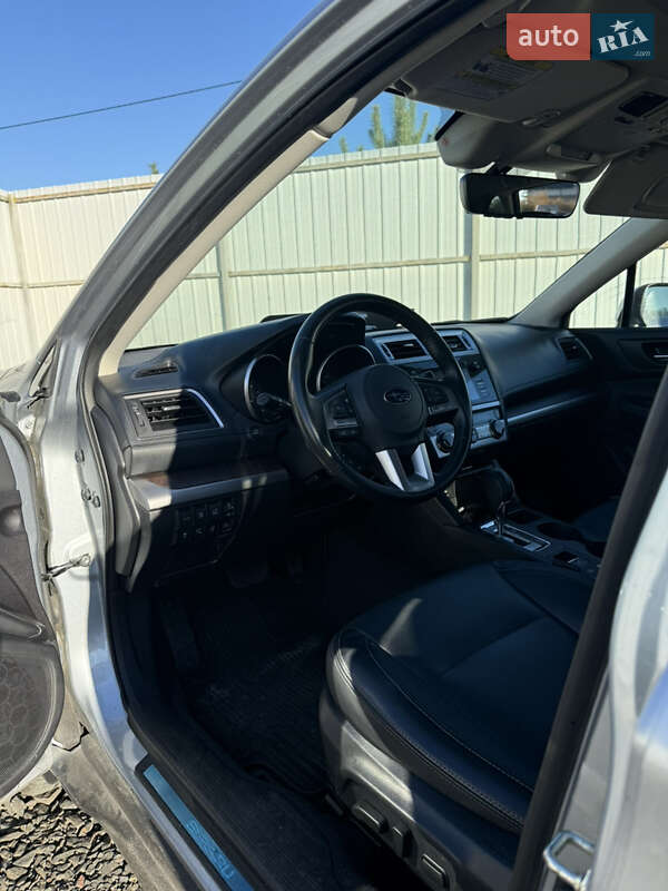 Универсал Subaru Outback 2017 в Луцке