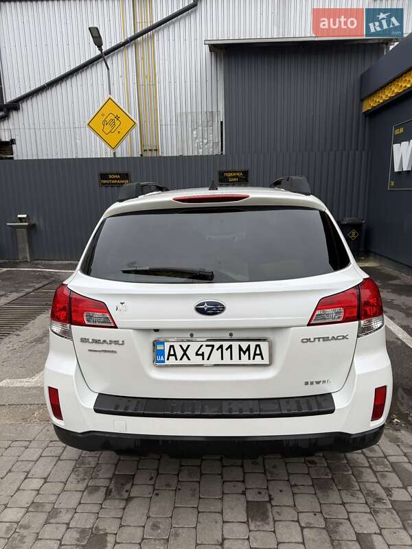 Универсал Subaru Outback 2013 в Харькове