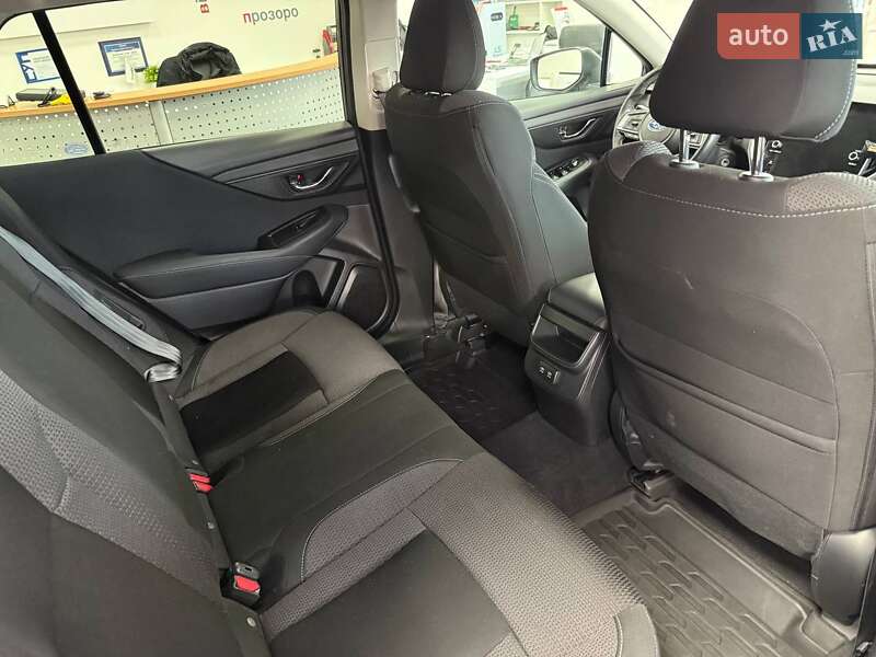 Универсал Subaru Outback 2019 в Киеве