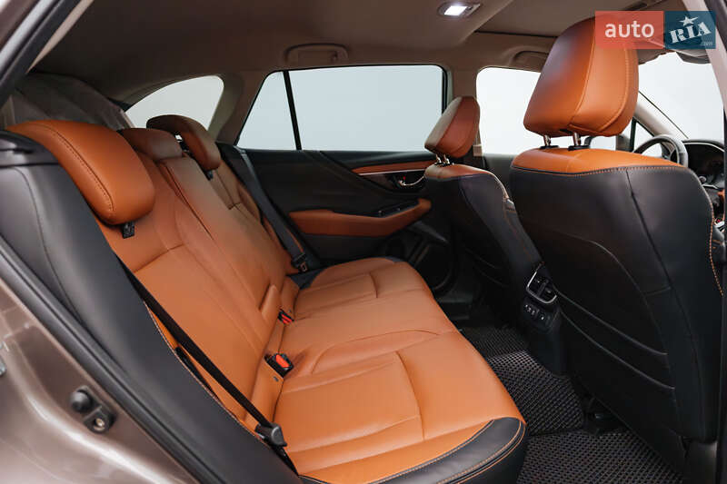 Универсал Subaru Outback 2023 в Киеве