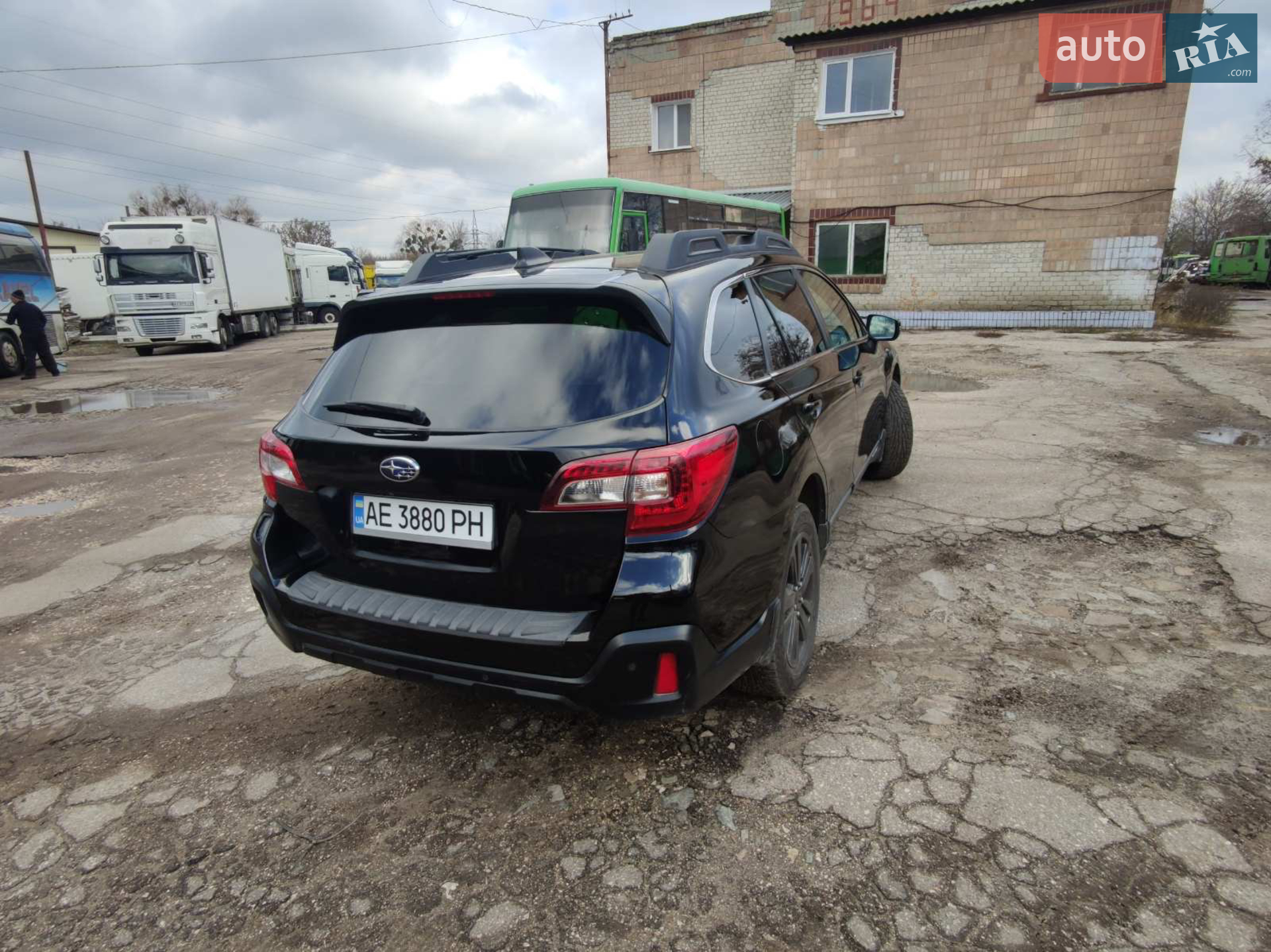 2017 Subaru Outback - мініатюра 5
