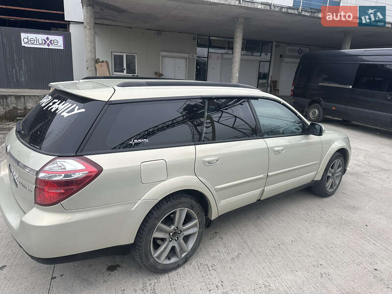 Универсал Subaru Outback 2007 в Черновцах