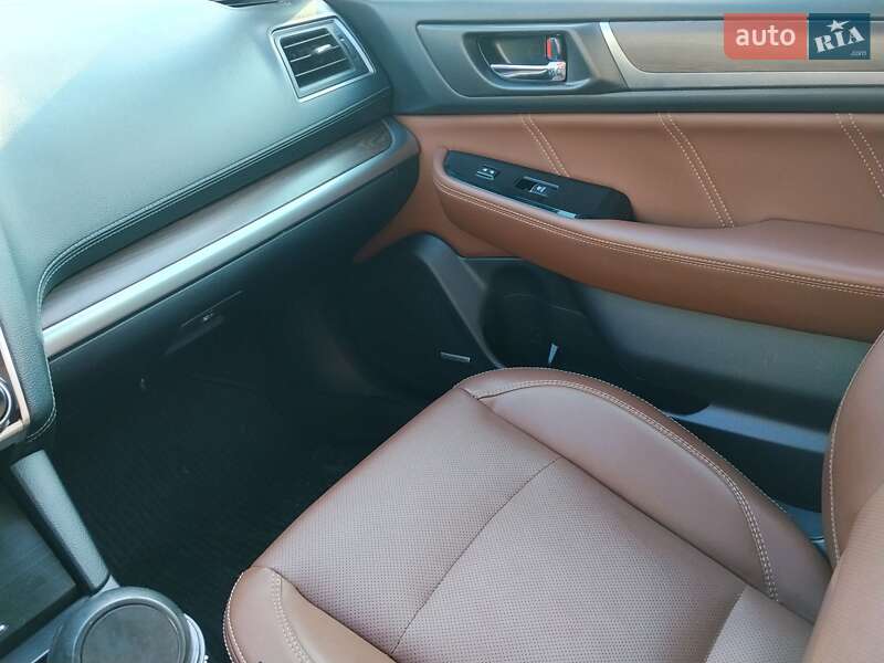 Універсал Subaru Outback 2018 в Дніпрі