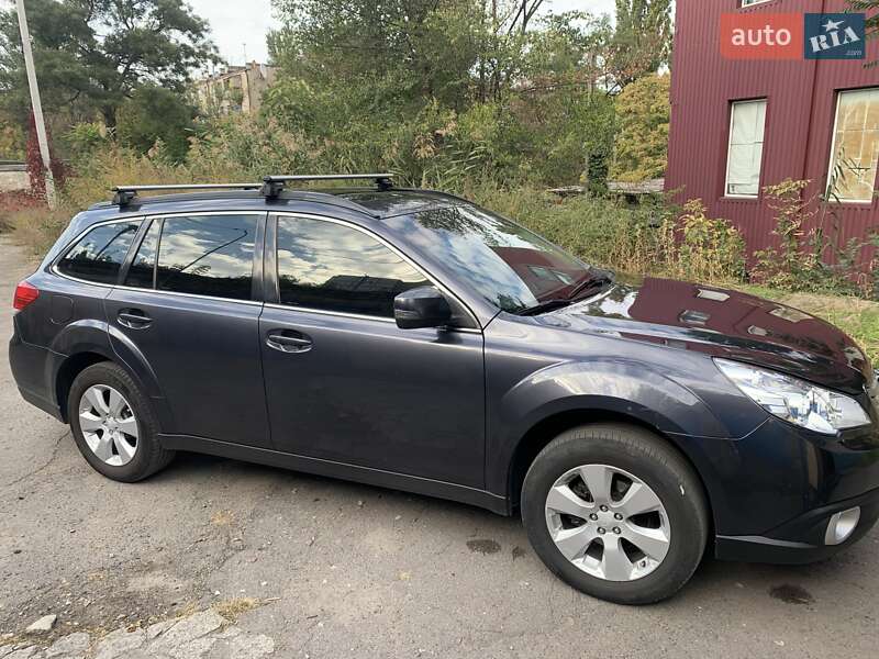 Универсал Subaru Outback 2011 в Днепре