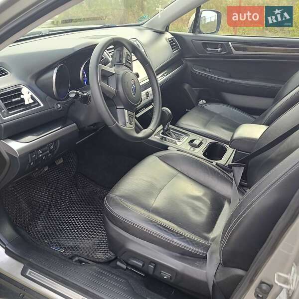 Универсал Subaru Outback 2015 в Нетешине