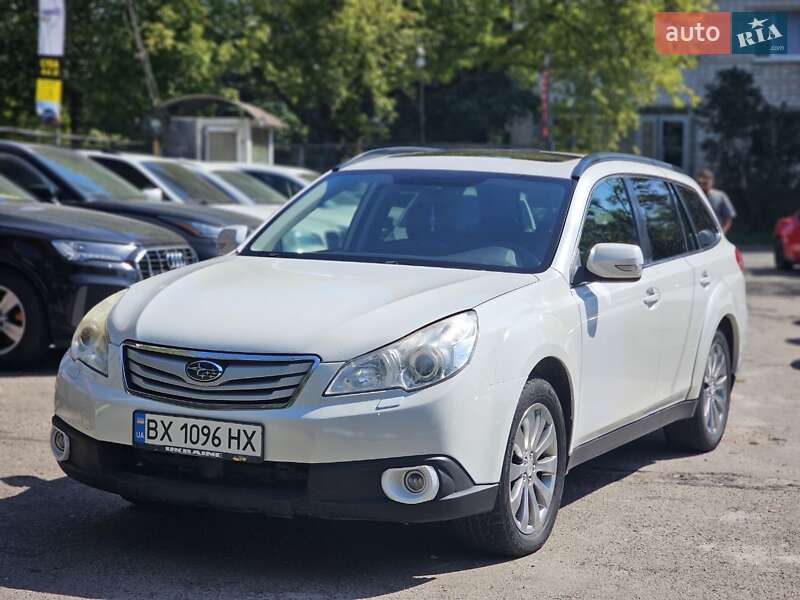 Универсал Subaru Outback 2010 в Львове фото Универсал Subaru Outback 2010 в Львове