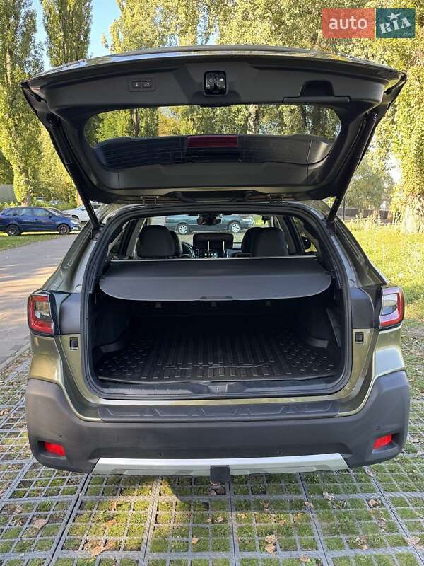 Универсал Subaru Outback 2023 в Киеве фото 32 Универсал Subaru Outback 2023 в Киеве