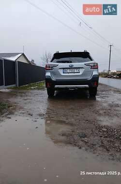 Внедорожник / Кроссовер Subaru Outback 2022 в Буске
