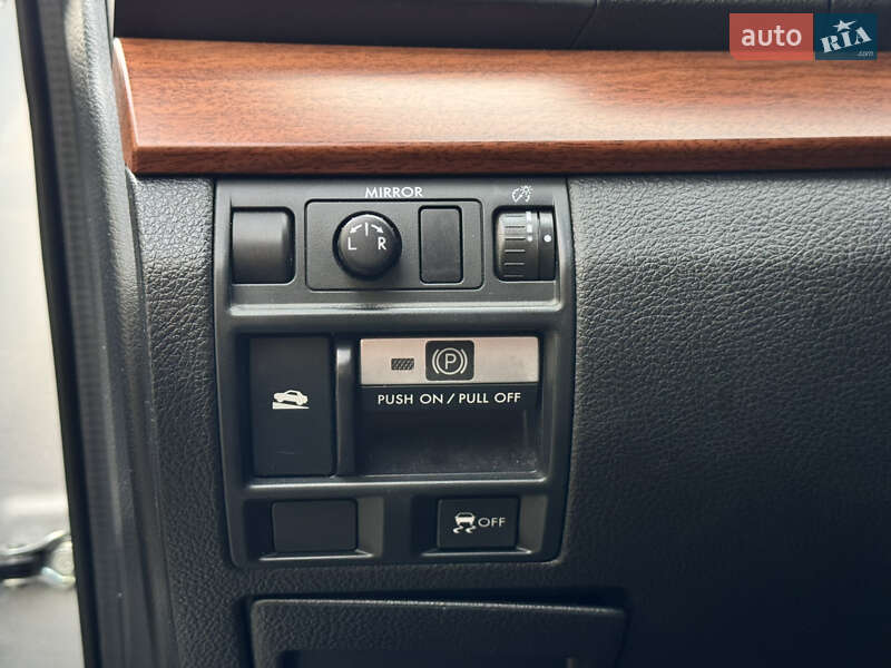 Универсал Subaru Outback 2012 в Киеве