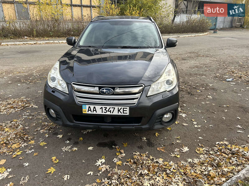 Универсал Subaru Outback 2012 в Киеве