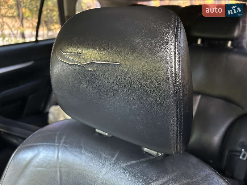 Универсал Subaru Outback 2012 в Киеве