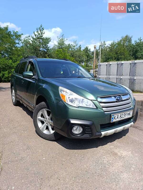 Универсал Subaru Outback 2013 в Киеве