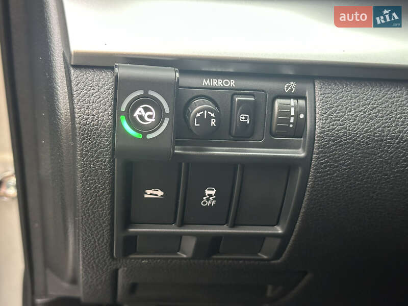 Универсал Subaru Outback 2013 в Киеве