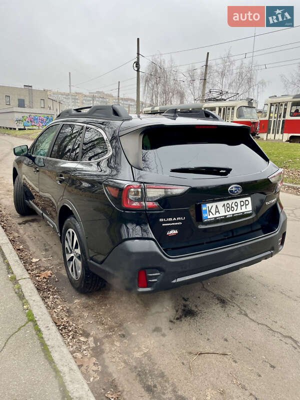 Универсал Subaru Outback 2021 в Киеве