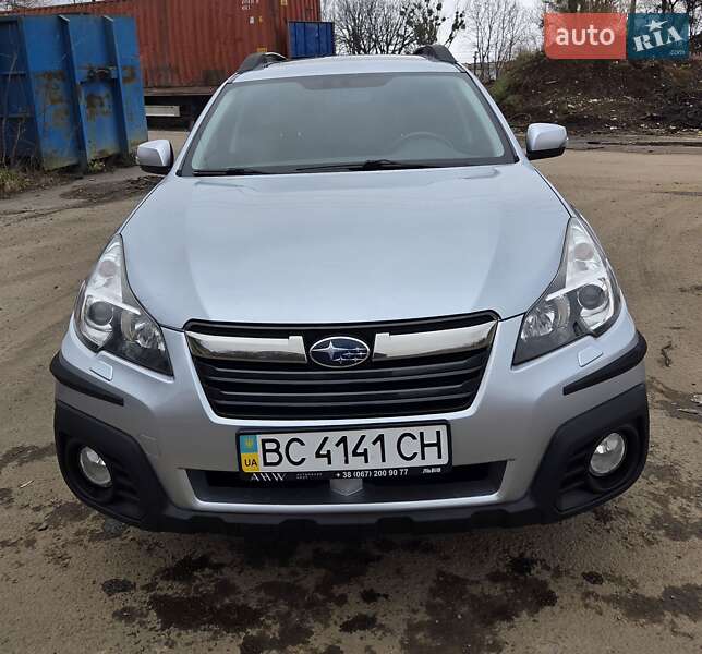 Subaru Outback 2013