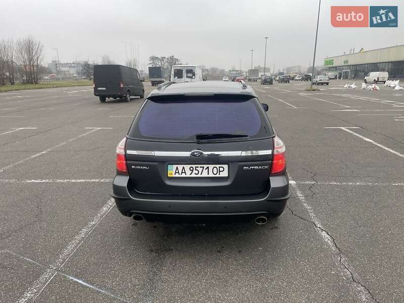 Універсал Subaru Outback 2007 в Києві