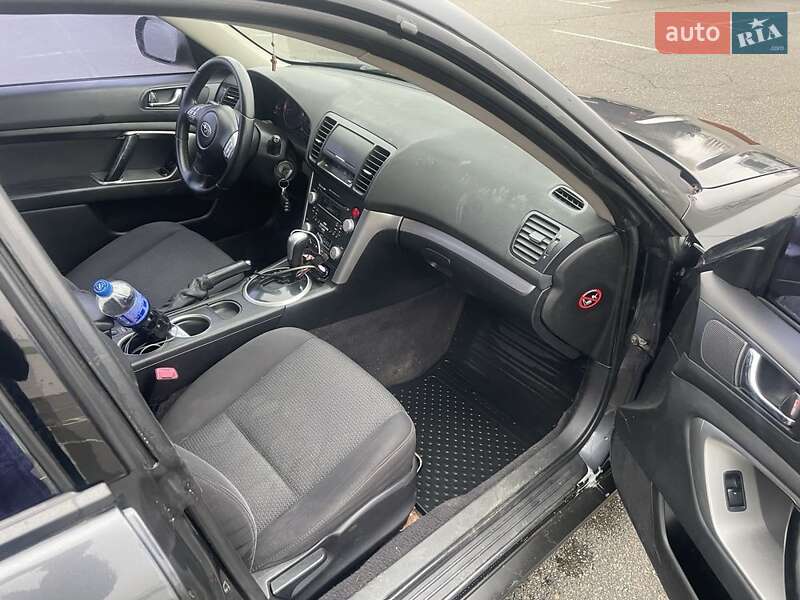 Універсал Subaru Outback 2007 в Києві