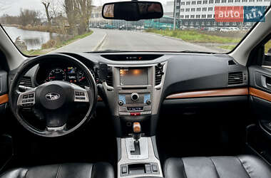 Универсал Subaru Outback 2012 в Киеве